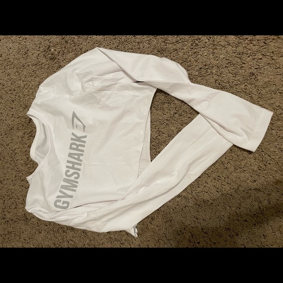 Gymshark shirt - Picture 1 of 3